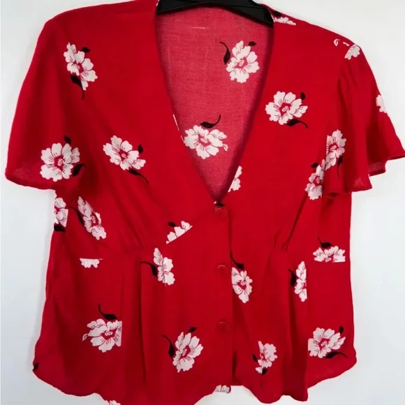 Zara red floral v-neck blouse [Free add on with purchase] - Picture 3 of 7